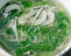 鲜蘑菇汤 健美和抗衰老