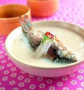 吃这些食物让你肌肤紧致人更美